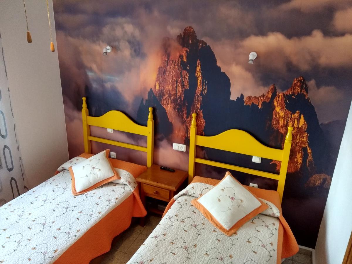 Hostal Avenida Arenas de San Pedro Exteriör bild