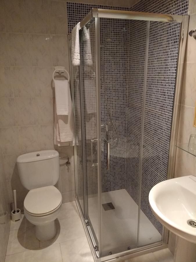 Hostal Avenida Arenas de San Pedro Exteriör bild