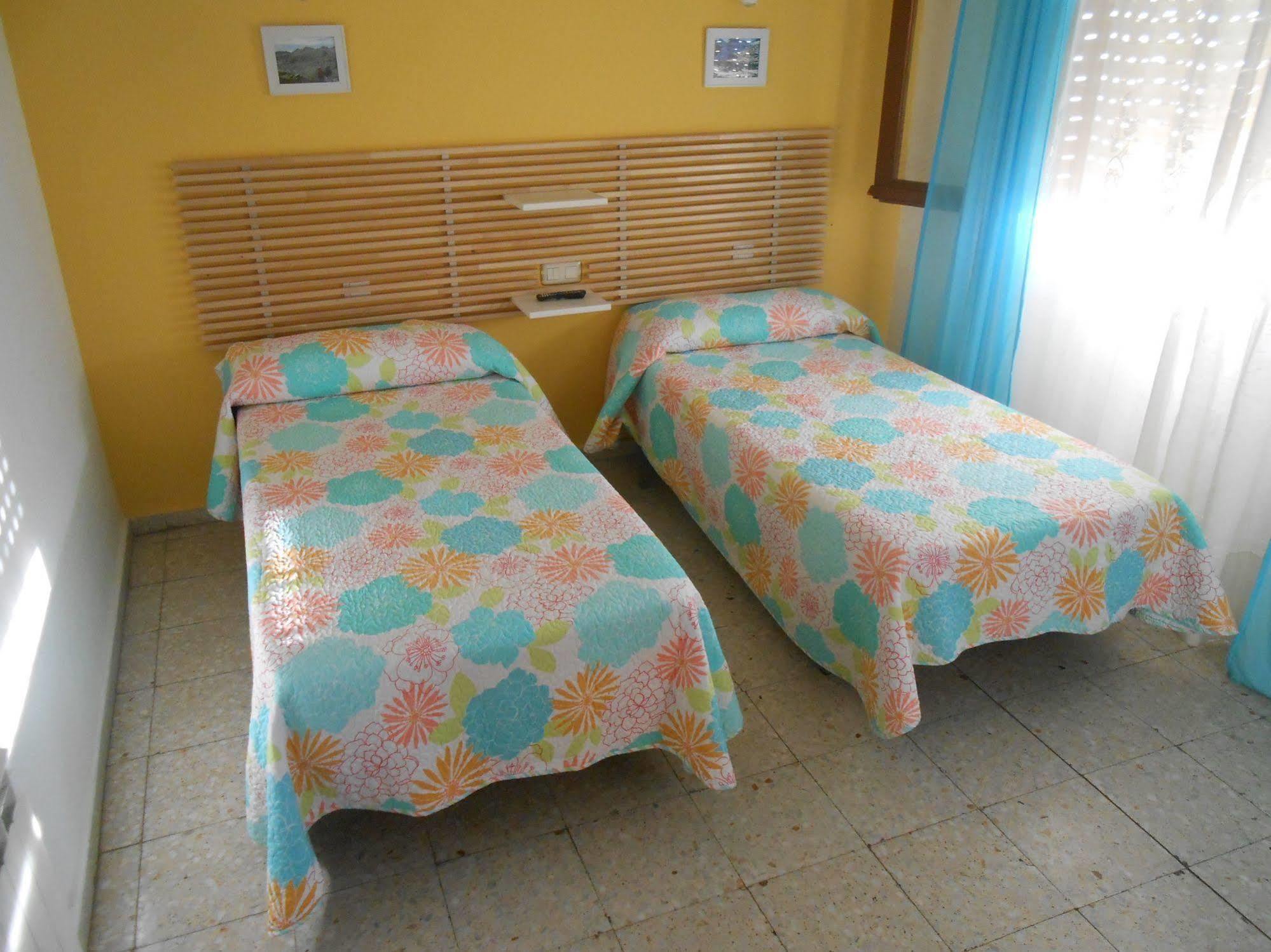 Hostal Avenida Arenas de San Pedro Exteriör bild