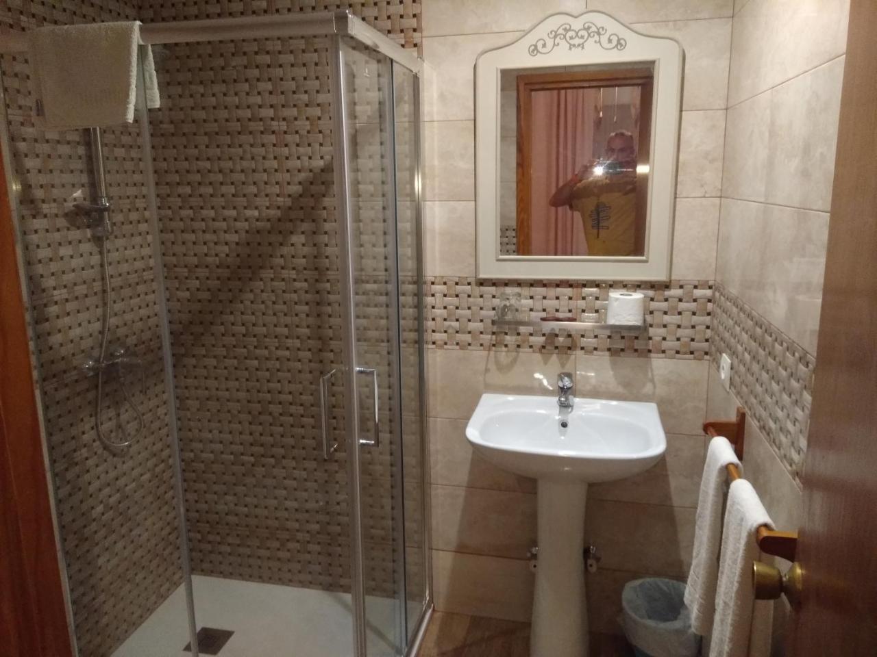Hostal Avenida Arenas de San Pedro Exteriör bild